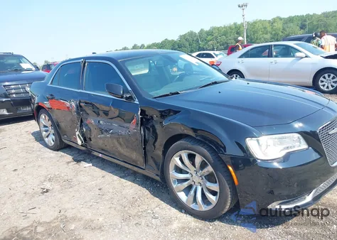 2018 Chrysler 300 Touring из США, поврежденный, VIN 2C3CCAAG8JH177080